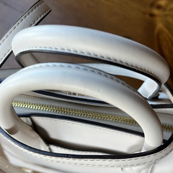 Michael Kors Avril Satchel - Light Cream - Picture 8 of 16